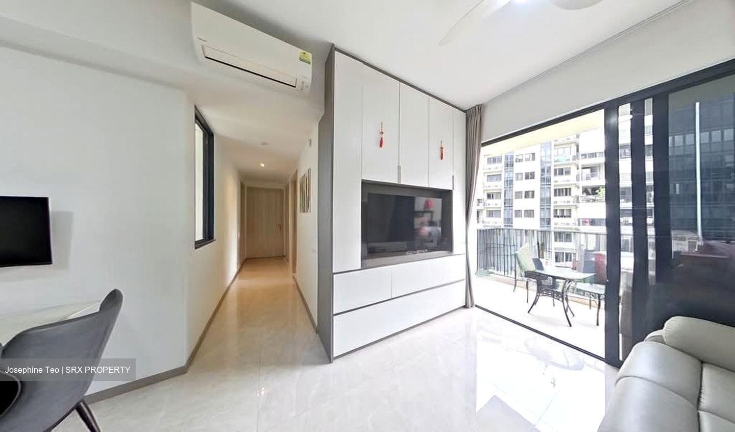 Sengkang Grand Residences (D19), Apartment #558695391